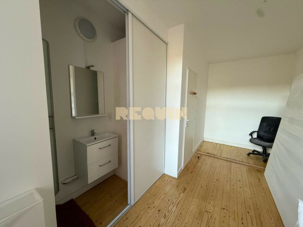 Appartement 5 pièces à Lille — Grand T5 avec terrasse — photo 8