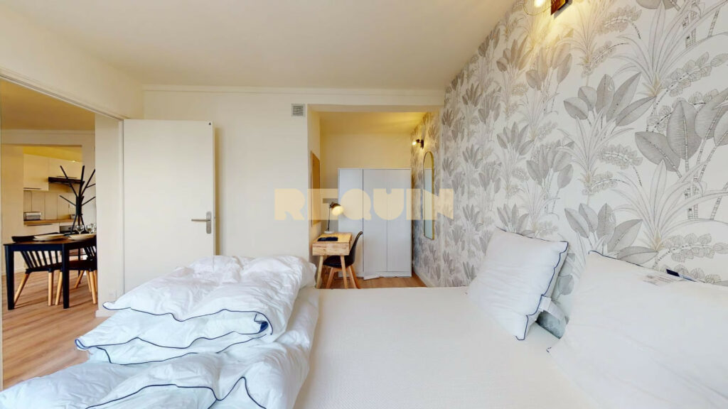Appartement 5 pièces à Lille — Lille – T4/5 avec parking — photo 9