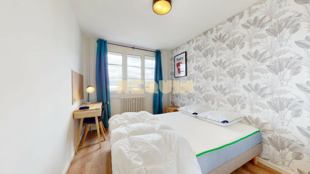 Appartement 5 pièces à Lille — Lille – T4/5 avec parking — photo 17