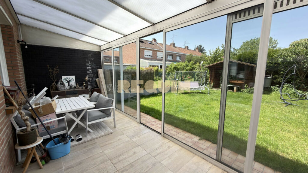 Maison 4 pièces à Faches-Thumesnil — Maison familiale avec jardin et garage — photo 5