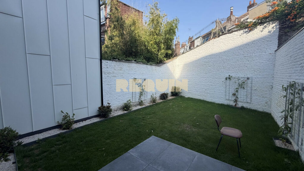 Appartement 3 pièces à Lille — Magnifique rez-de-jardin — photo 1