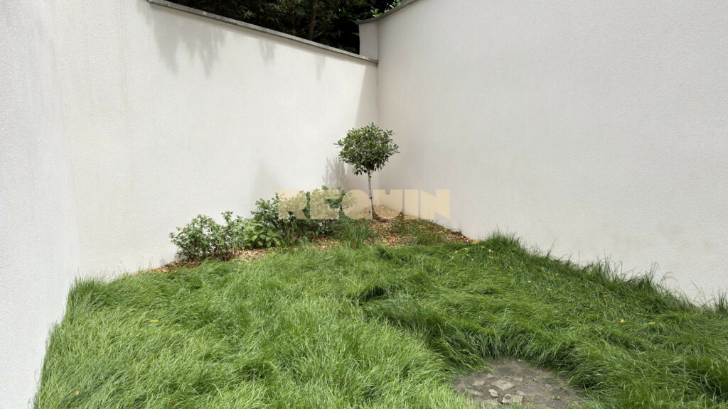 Appartement 1 pièces à Lille — F1 avec Jardin privative — photo 1
