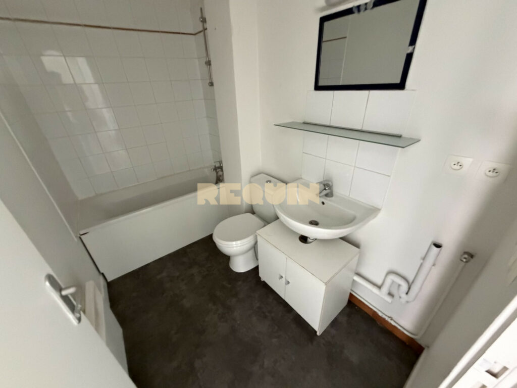 Appartement 2 pièces à Lille — Wazemmes – T2 — photo 5