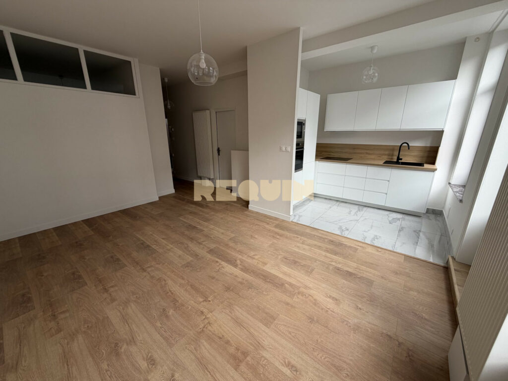 Appartement 3 pièces à Lille — République – T3 aec balcon — photo 2