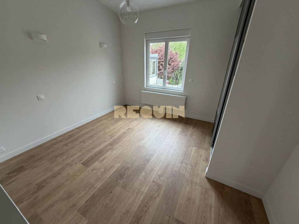 Appartement 3 pièces à Lille — République – T3 aec balcon — photo 5