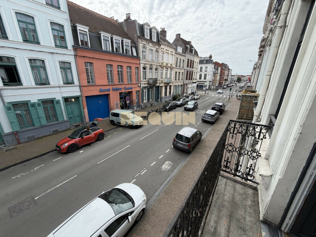 Appartement 3 pièces à Lille — République – T3 aec balcon — photo 8