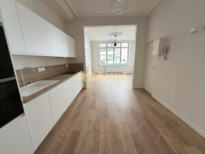 Appartement 3 pièces à Lille — Republique – T2 avec cachet — photo 9