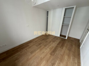 Appartement 3 pièces à Lille — République – T2bis avec mezzanine — photo 12