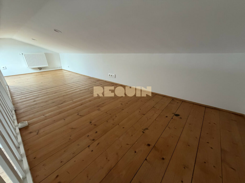 Appartement 3 pièces à Lille — République – T2bis avec mezzanine — photo 8