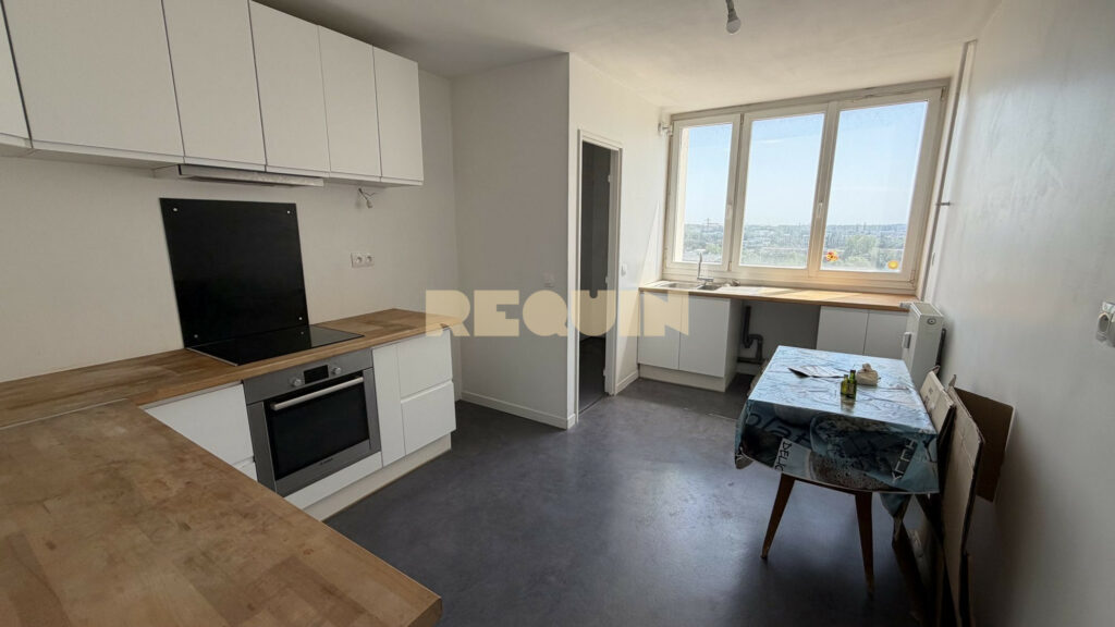 Appartement 4 pièces à Mons-En-Baroeul — T4 en résidence avec garage — photo 3