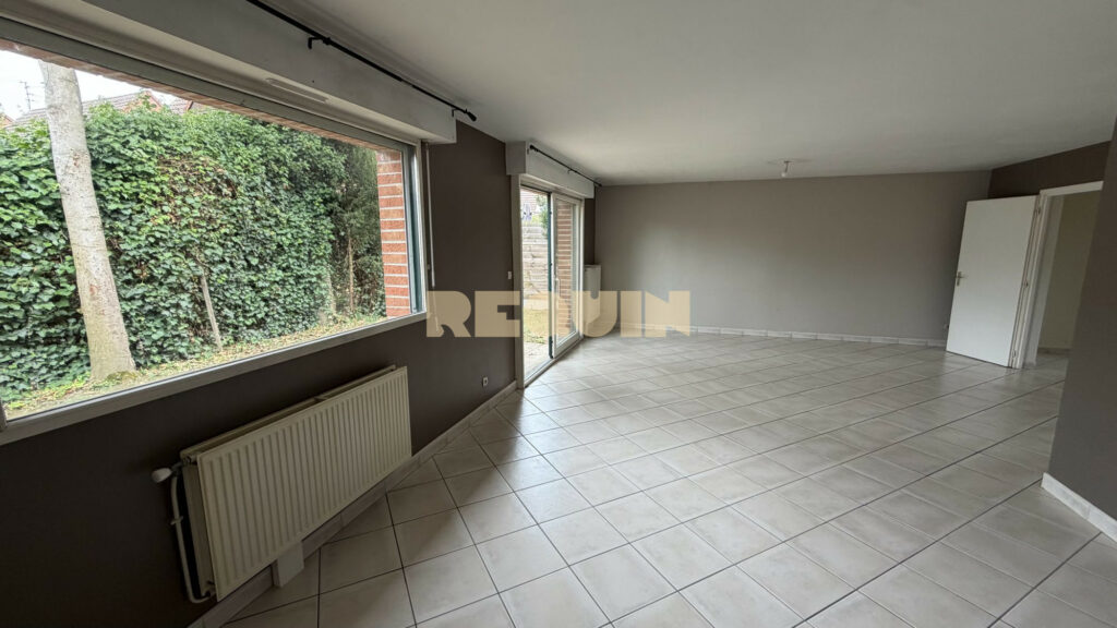 Maison 5 pièces à Ronchin — Maison Familiale avec garage et Jardin — photo 4