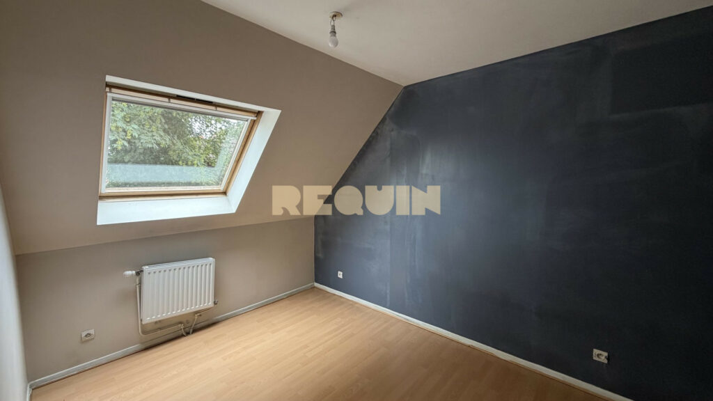 Maison 5 pièces à Ronchin — Maison Familiale avec garage et Jardin — photo 7