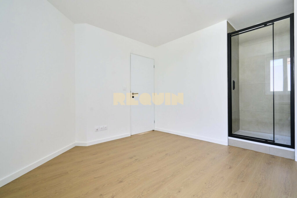 Appartement 4 pièces à Saint-André-Lez-Lille — Appartement à vendre Saint-André-lez-Lille — photo 5