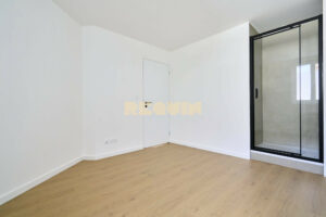 Appartement 4 pièces à Saint-André-Lez-Lille — Appartement à vendre Saint-André-lez-Lille — photo 11