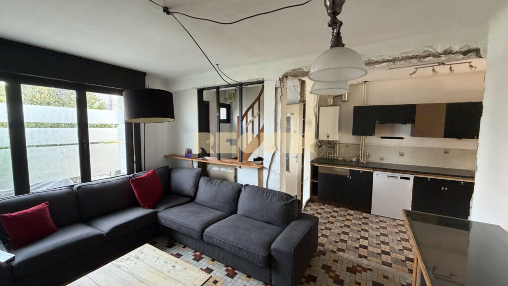 Maison 4 pièces à Haubourdin — Maison à travaux avec Jardin — photo 2