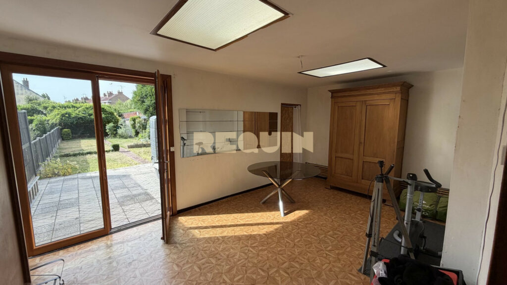Maison 4 pièces à Haubourdin — Maison à travaux avec Jardin — photo 4