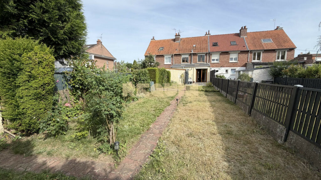 Maison 4 pièces à Haubourdin — Maison à travaux avec Jardin — photo 8
