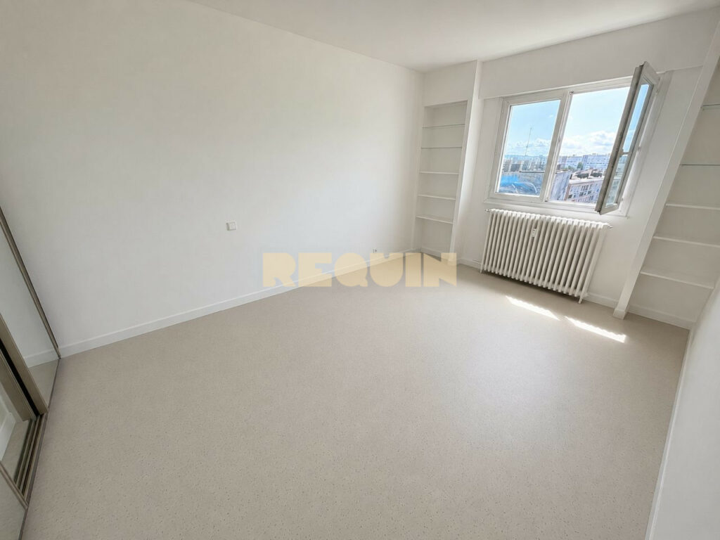 Appartement 4 pièces à Boulogne-Sur-Mer — Centre ville – Duplex vue mer – Dernier étage — photo 7