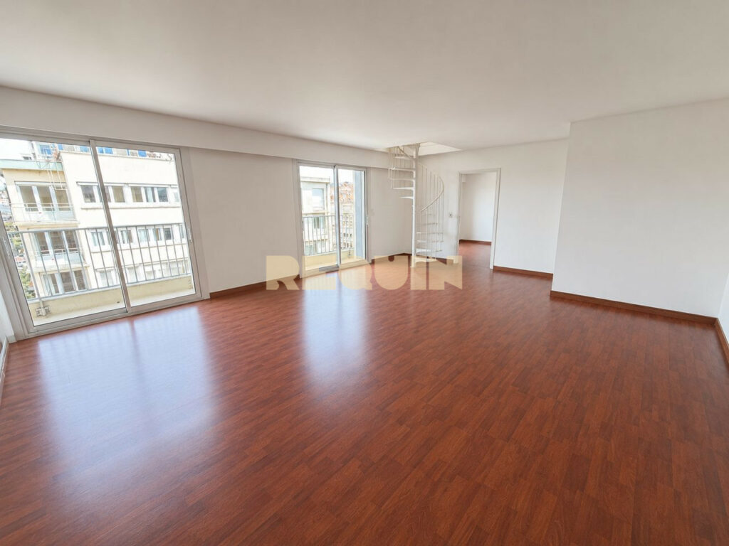 Appartement 4 pièces à Boulogne-Sur-Mer — Centre ville – Duplex vue mer – Dernier étage — photo 2