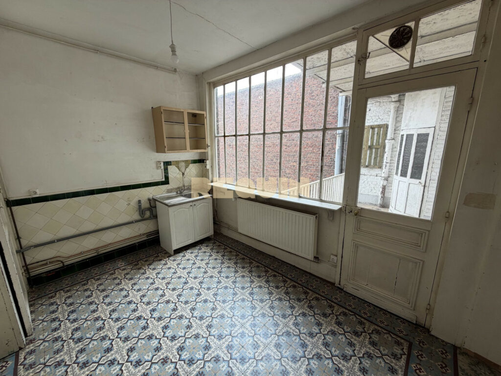 Immeuble à Lille — Immeuble de rapport — photo 6