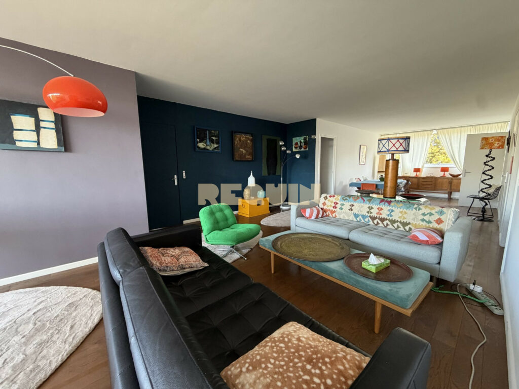 Appartement 6 pièces à Lille — T4 avec terrasses et garage — photo 1