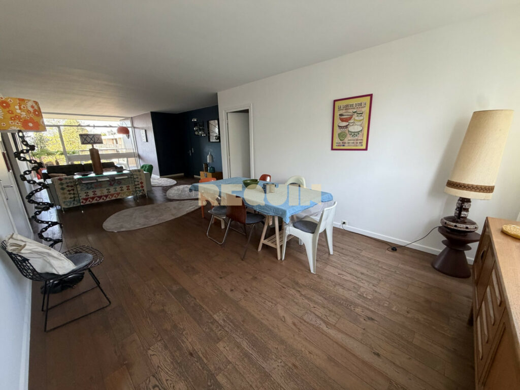 Appartement 6 pièces à Lille — T4 avec terrasses et garage — photo 4