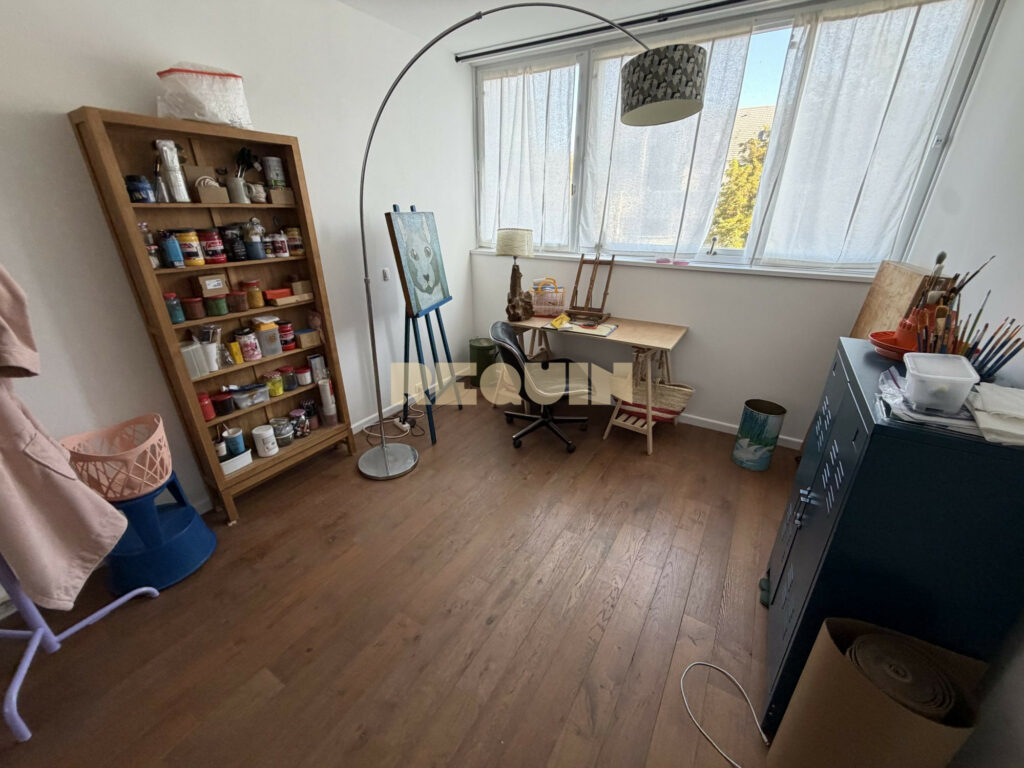 Appartement 6 pièces à Lille — T4 avec terrasses et garage — photo 15