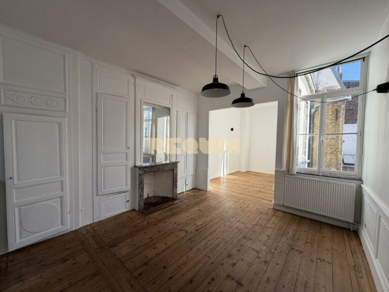 Appartement 3 pièces à Lille — T2bis Vieux-Lille — photo 1