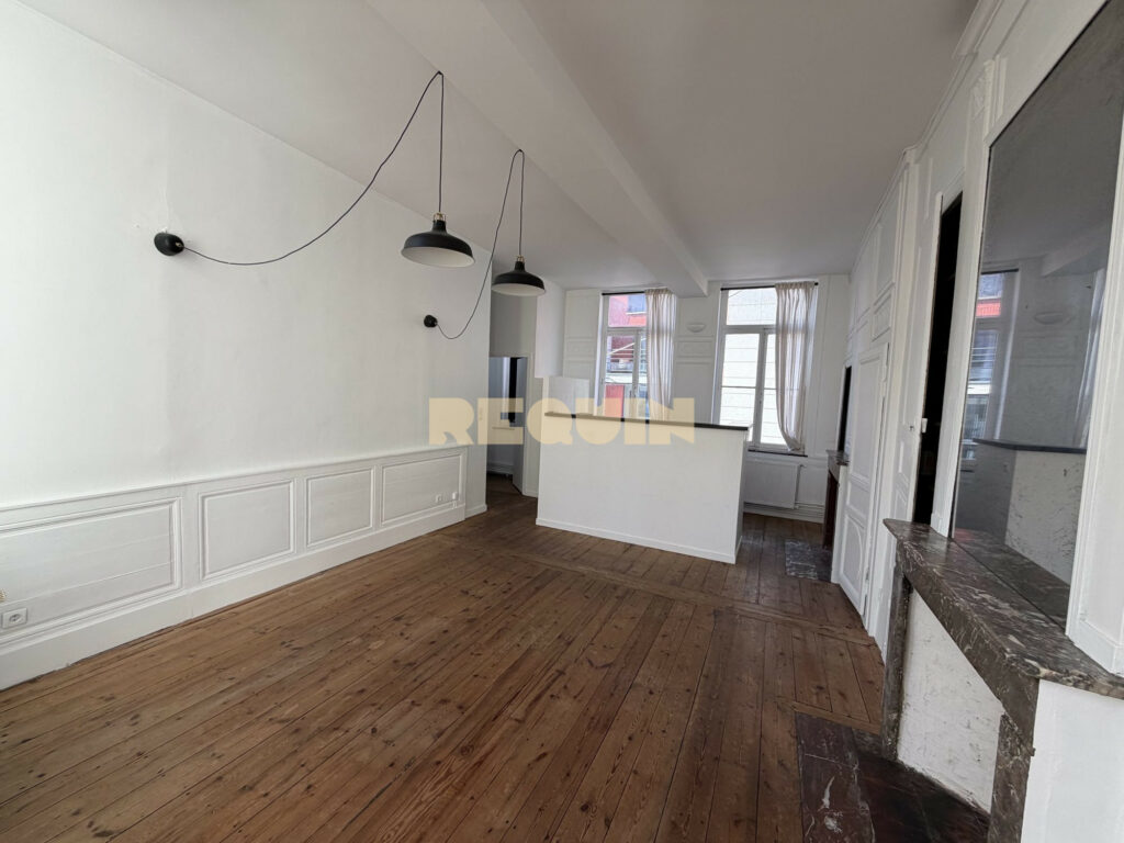 Appartement 3 pièces à Lille — T2bis Vieux-Lille — photo 2