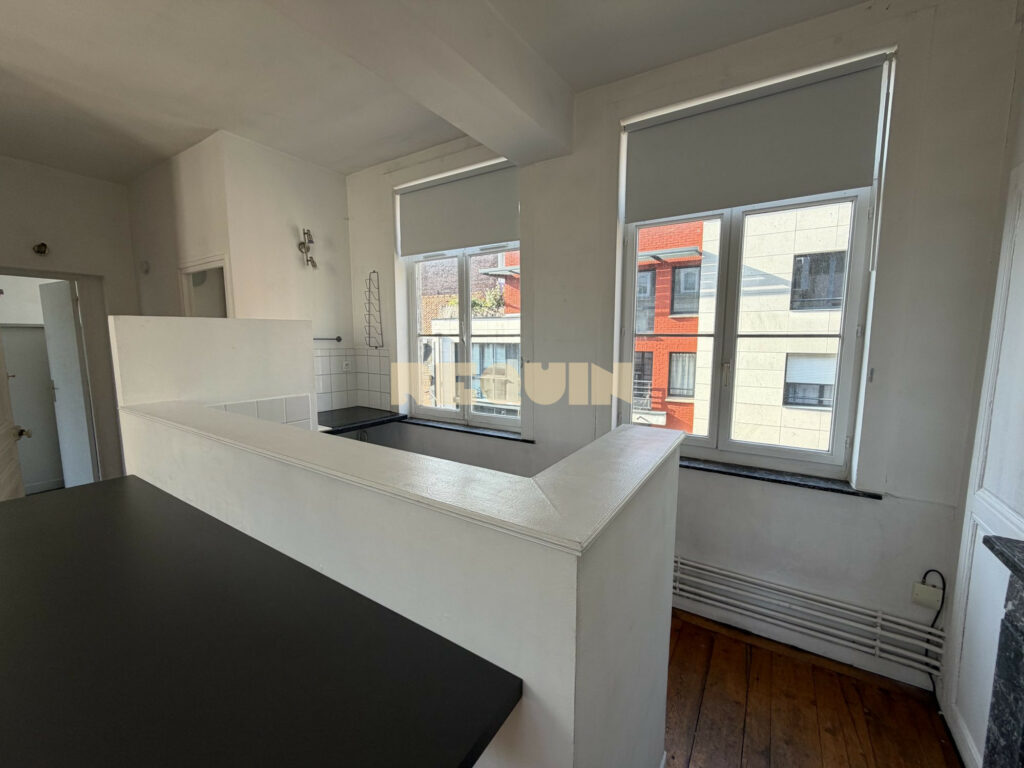 Appartement 2 pièces à Lille — Grand T2 Vieux Lille — photo 3