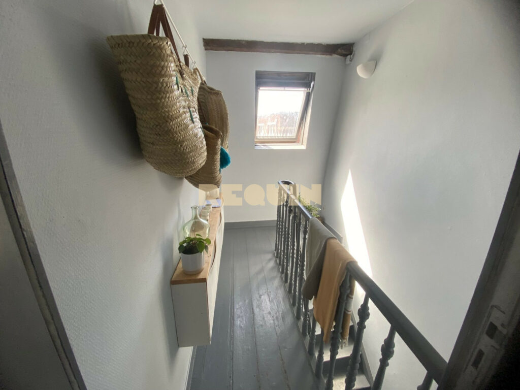 Appartement 2 pièces à Lille — Grand Type 2 Rue de Jemmapes — photo 9