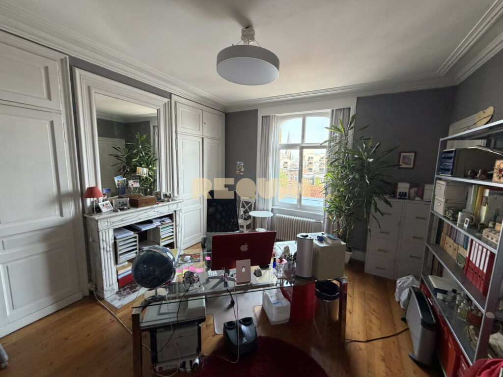 Appartement 4 pièces à Lille — Magnifique T4 en centre ville — photo 13