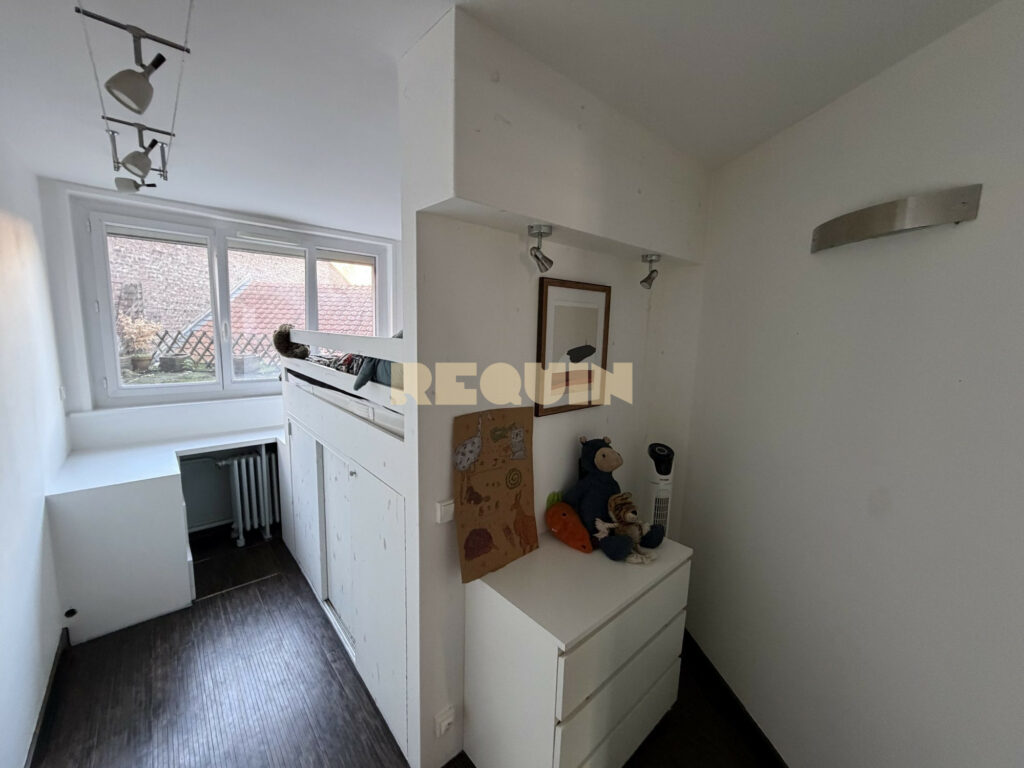 Appartement 4 pièces à Lille — T4 avec Parking et cave — photo 9