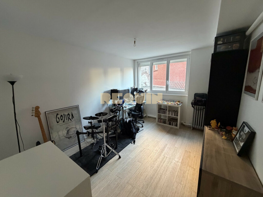 Appartement 4 pièces à Lille — T4 avec Parking et cave — photo 10