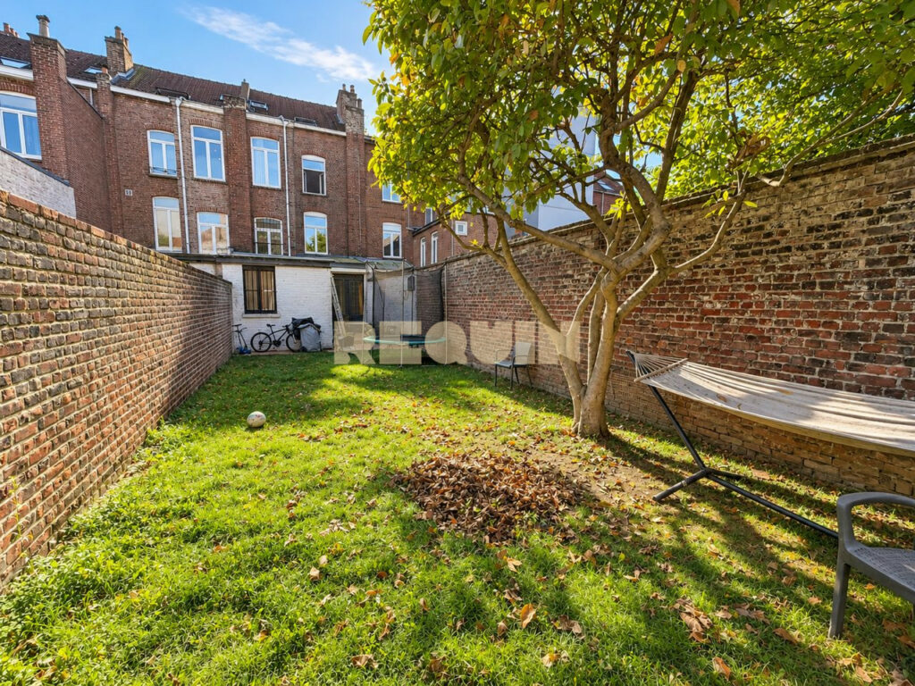 Maison 10 pièces à Lille — Magnifique Maison Bourgeoise — photo 8